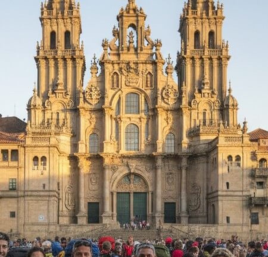 Die Fassade der Kathedrale von Santiago de Compostela