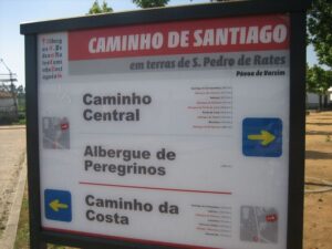 Rates: Wegweiser zum Albergue de Peregrinos